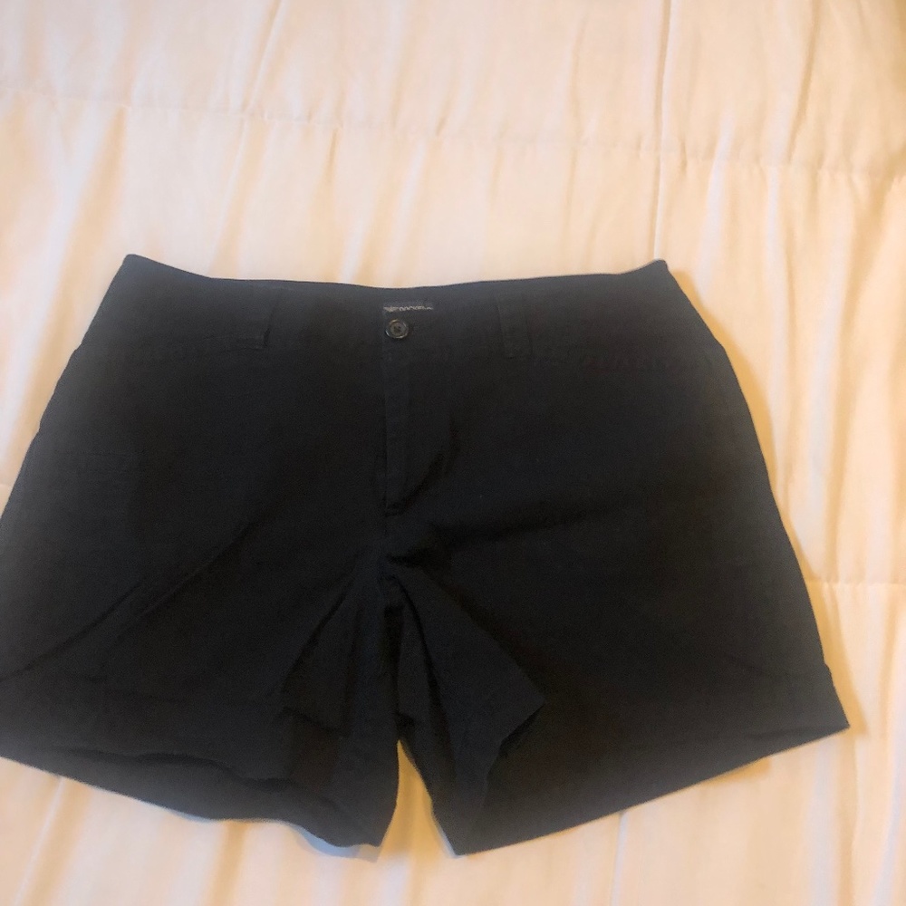 Black dockers shorts